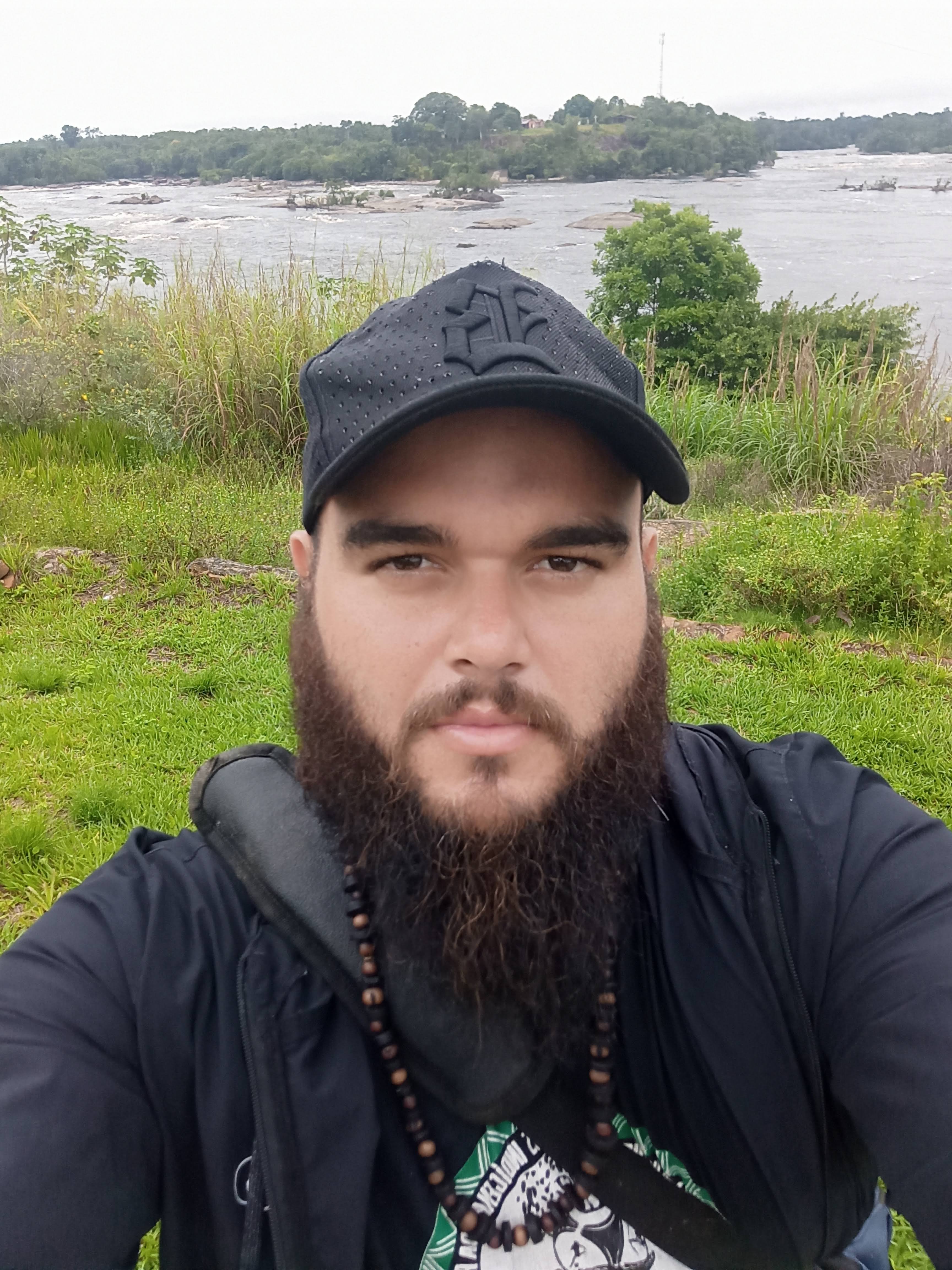 Alberto Junio dos Santos Fernandes